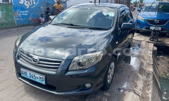 Comprar Usado Toyota Axio Prata Carro em Maputo em Maputo