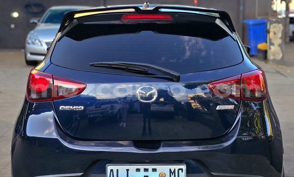 Nunua Ilio tumika Mazda Demio Bluu Gari ndani ya Maputo nchini Maputo Nunua Ilio tumika Mazda Demio Bluu Gari ndani ya Maputo nchini Maputo