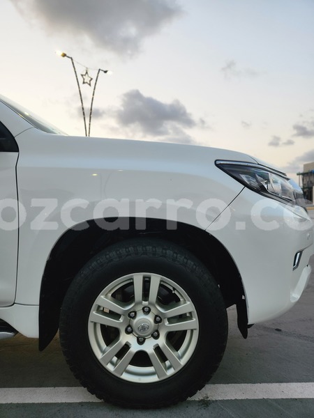 Big with watermark toyota land cruiser prado maputo maputo 37786