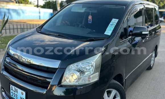Comprar Novo Toyota Voxy Preto Carro em Maputo em Maputo Comprar Novo Toyota Voxy Preto Carro em Maputo em Maputo
