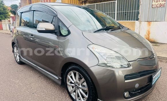 Buy Used Toyota Ractis Silver Car in Maputo in Maputo Buy Used Toyota Ractis Silver Car in Maputo in Maputo