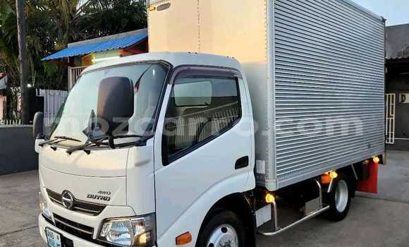 Buy New Toyota Dyna White Car in Maputo in Maputo Buy New Toyota Dyna White Car in Maputo in Maputo