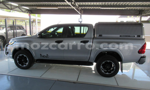 Comprar Usado Toyota Hilux Prata Carro em Maputo em Maputo Comprar Usado Toyota Hilux Prata Carro em Maputo em Maputo