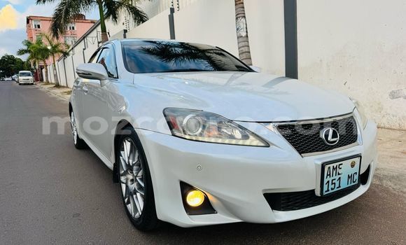 Comprar Usado Toyota 4Runner Branco Carro em Maputo em Maputo