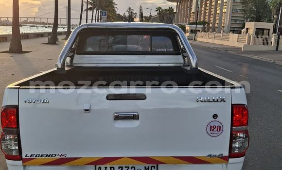 Buy Used Toyota Hilux White Car in Maputo in Maputo Buy Used Toyota Hilux White Car in Maputo in Maputo