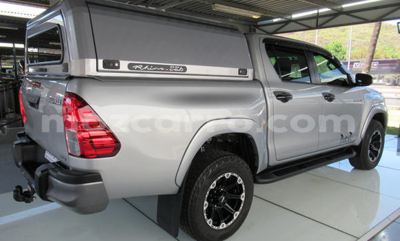 Comprar Usado Toyota Hilux Prata Carro em Maputo em Maputo Comprar Usado Toyota Hilux Prata Carro em Maputo em Maputo