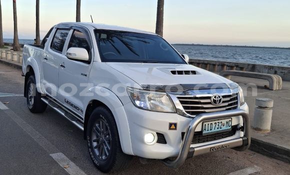 Buy Used Toyota Hilux White Car in Maputo in Maputo Buy Used Toyota Hilux White Car in Maputo in Maputo