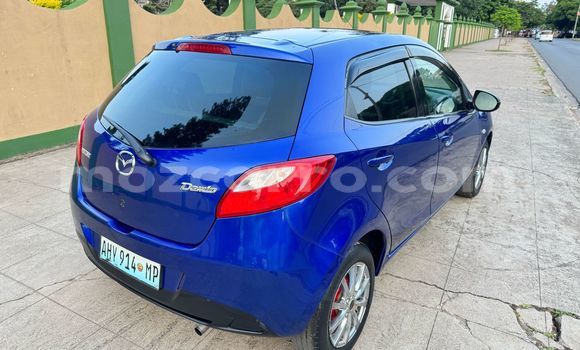 Buy Used Mazda Demio Blue Car in Maputo in Maputo Buy Used Mazda Demio Blue Car in Maputo in Maputo