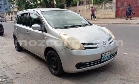 Tenga Tsaru Nissan Note Sirivha Mota in Maputo in Maputo Tenga Tsaru Nissan Note Sirivha Mota in Maputo in Maputo