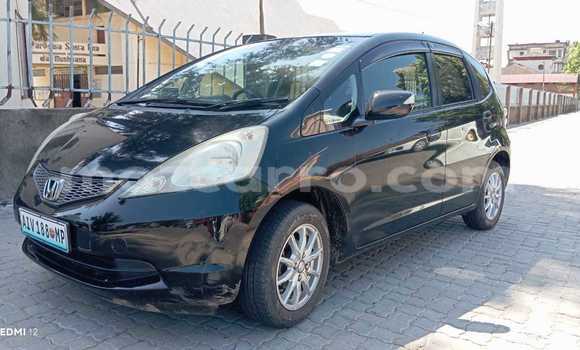 Nunua Ilio tumika Honda Fit Nyeusi Gari ndani ya Maputo nchini Maputo Nunua Ilio tumika Honda Fit Nyeusi Gari ndani ya Maputo nchini Maputo