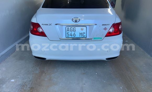Buy Used Toyota Mark X White Car in Maputo in Maputo