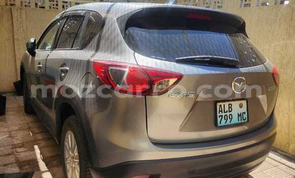 Nunua Ilio tumika Mazda CX-5 Fedha Gari ndani ya Maputo nchini Maputo