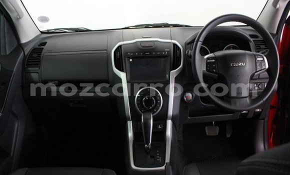 Tenga Tsaru Isuzu D-MAX Tsvuku Mota in Maputo in Maputo Tenga Tsaru Isuzu D-MAX Tsvuku Mota in Maputo in Maputo