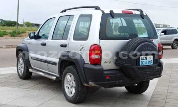 Nunua Ilio tumika Jeep Cherokee Nyingine Gari ndani ya Maputo nchini Maputo Nunua Ilio tumika Jeep Cherokee Nyingine Gari ndani ya Maputo nchini Maputo