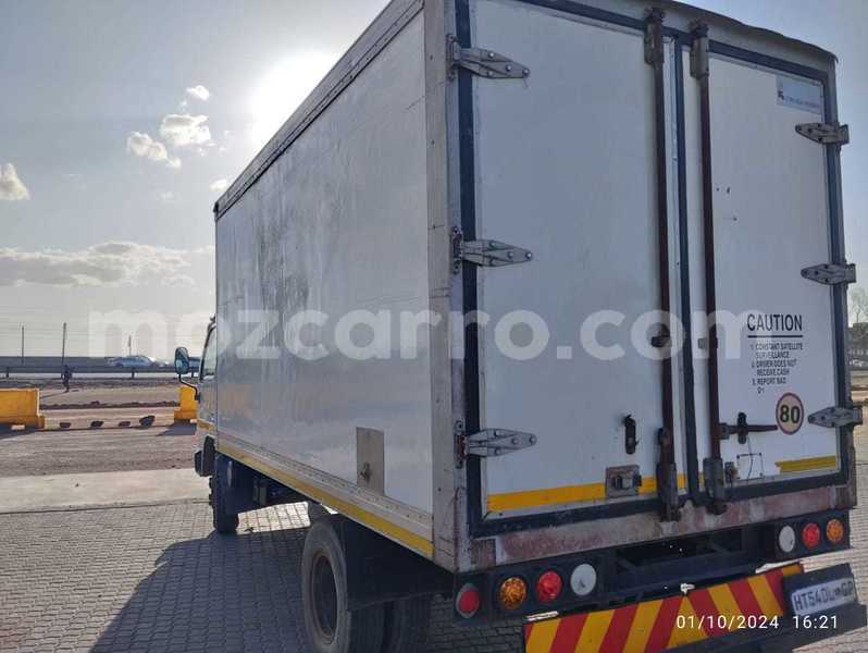 Big with watermark nissan ud maputo maputo 37833