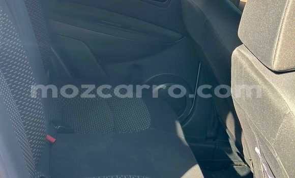 Tenga Tsaru Nissan Dualis Sirivha Mota in Maputo in Maputo Tenga Tsaru Nissan Dualis Sirivha Mota in Maputo in Maputo