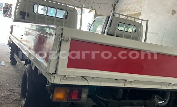 Nunua Ilio tumika Mitsubishi Canter Nyeupe Lori ndani ya Maputo nchini Maputo Nunua Ilio tumika Mitsubishi Canter Nyeupe Lori ndani ya Maputo nchini Maputo