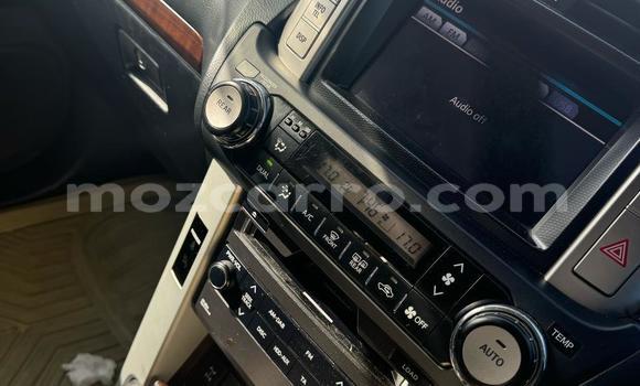 Buy Used Toyota Land Cruiser Prado White Car in Maputo in Maputo Buy Used Toyota Land Cruiser Prado White Car in Maputo in Maputo