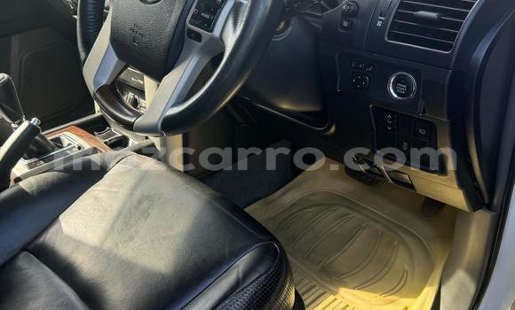 Buy Used Toyota Land Cruiser Prado White Car in Maputo in Maputo Buy Used Toyota Land Cruiser Prado White Car in Maputo in Maputo