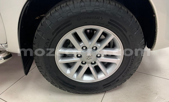 Comprar Usado Toyota Fortuner Prata Carro em Maputo em Maputo Comprar Usado Toyota Fortuner Prata Carro em Maputo em Maputo