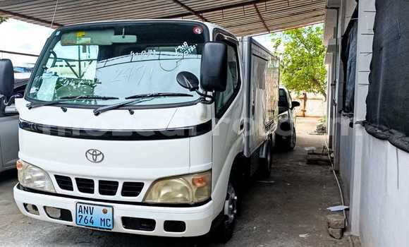 Tenga Itsva Toyota Dyna Chena Mota in Maputo in Maputo Tenga Itsva Toyota Dyna Chena Mota in Maputo in Maputo