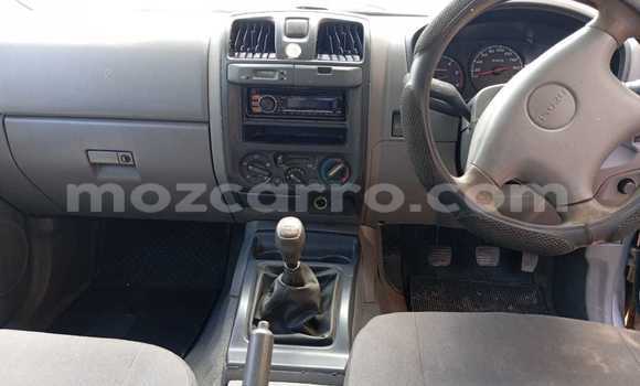 Comprar Usado Isuzu KB De outros Carro em Maputo em Maputo Comprar Usado Isuzu KB De outros Carro em Maputo em Maputo