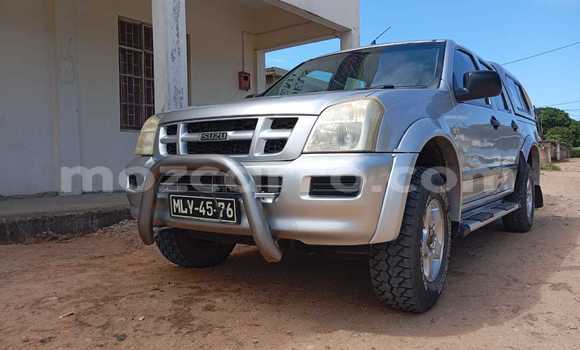 Comprar Usado Isuzu KB De outros Carro em Maputo em Maputo Comprar Usado Isuzu KB De outros Carro em Maputo em Maputo