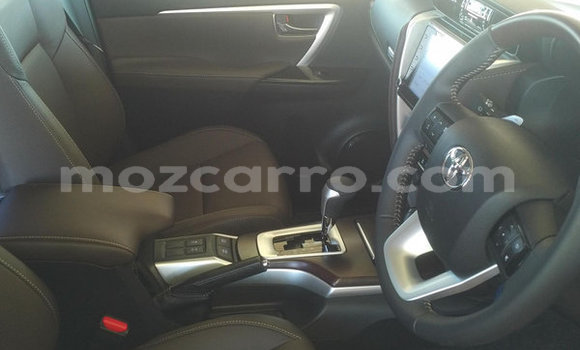 Nunua Ilio tumika Toyota Fortuner Nyeupe Gari ndani ya Maputo nchini Maputo Nunua Ilio tumika Toyota Fortuner Nyeupe Gari ndani ya Maputo nchini Maputo
