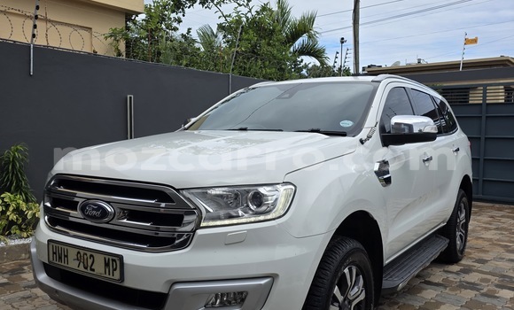 Nunua Ilio tumika Ford Everest Nyeupe Gari ndani ya Maputo nchini Maputo Nunua Ilio tumika Ford Everest Nyeupe Gari ndani ya Maputo nchini Maputo