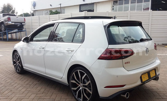Comprar Usado Volkswagen Golf GTI Branco Carro em Maputo em Maputo Comprar Usado Volkswagen Golf GTI Branco Carro em Maputo em Maputo