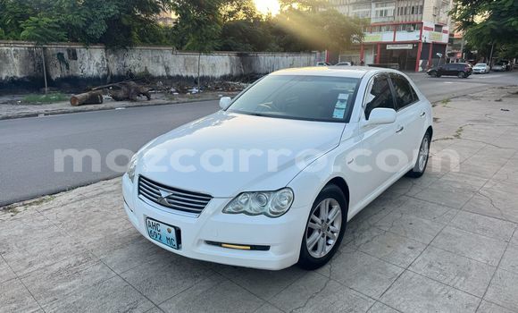 Comprar Usado Toyota Mark X Branco Carro em Maputo em Maputo