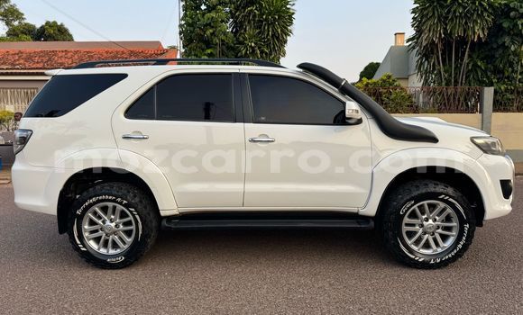 Tenga Tsaru Toyota Fortuner Chena Mota in Maputo in Maputo Tenga Tsaru Toyota Fortuner Chena Mota in Maputo in Maputo