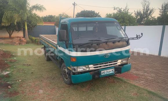 Comprar Usado Toyota Dyna Azul Caminhão em Maputo em Maputo Comprar Usado Toyota Dyna Azul Caminhão em Maputo em Maputo