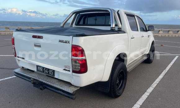 Comprar Usado Toyota Hilux Branco Carro em Maputo em Maputo Comprar Usado Toyota Hilux Branco Carro em Maputo em Maputo