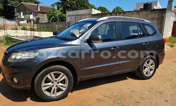 Tenga Tsaru Hyundai Santa Fe Zvimwe Mota in Maputo in Maputo Tenga Tsaru Hyundai Santa Fe Zvimwe Mota in Maputo in Maputo