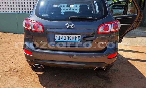 Tenga Tsaru Hyundai Santa Fe Zvimwe Mota in Maputo in Maputo Tenga Tsaru Hyundai Santa Fe Zvimwe Mota in Maputo in Maputo