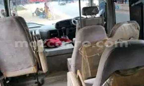 Comprar Usado Toyota Coaster Castanho Carro em Maputo em Maputo Comprar Usado Toyota Coaster Castanho Carro em Maputo em Maputo