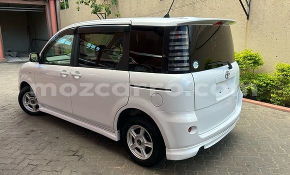 Tenga Tsaru Toyota Sienta Chena Mota in Maputo in Maputo Tenga Tsaru Toyota Sienta Chena Mota in Maputo in Maputo