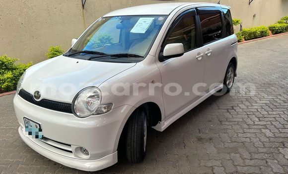 Tenga Tsaru Toyota Sienta Chena Mota in Maputo in Maputo Tenga Tsaru Toyota Sienta Chena Mota in Maputo in Maputo