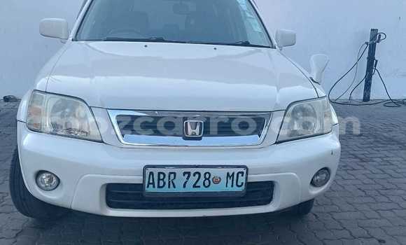 Nunua Ilio tumika Honda CR-V Nyeupe Gari ndani ya Maputo nchini Maputo Nunua Ilio tumika Honda CR-V Nyeupe Gari ndani ya Maputo nchini Maputo