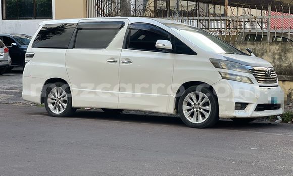 Tenga Tsaru Toyota Vellfire Chena Mota in Maputo in Maputo Tenga Tsaru Toyota Vellfire Chena Mota in Maputo in Maputo