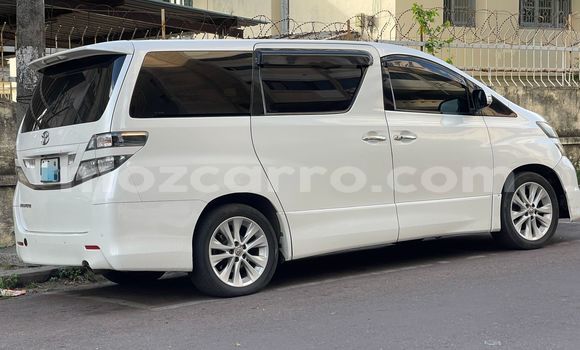 Tenga Tsaru Toyota Vellfire Chena Mota in Maputo in Maputo Tenga Tsaru Toyota Vellfire Chena Mota in Maputo in Maputo