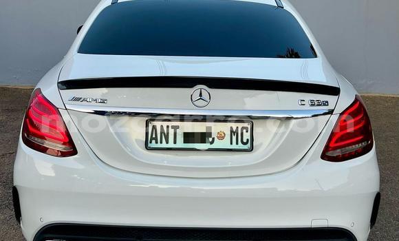 Buy New Mercedes-Benz C250 coupe White Car in Maputo in Maputo Buy New Mercedes-Benz C250 coupe White Car in Maputo in Maputo