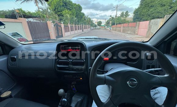 Comprar Usado Nissan Hardbody Branco Carro em Maputo em Maputo Comprar Usado Nissan Hardbody Branco Carro em Maputo em Maputo