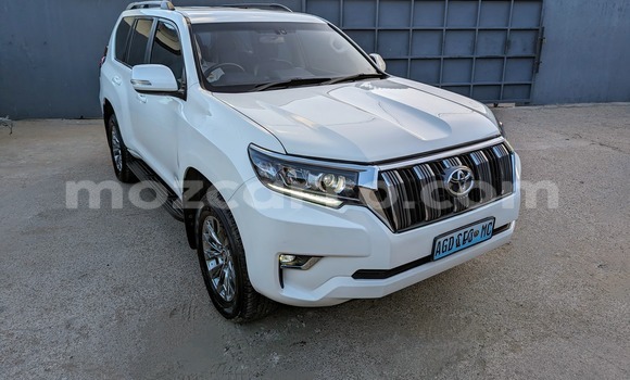 Nunua Ilio tumika Toyota Land Cruiser Prado Nyeupe Gari ndani ya Maputo nchini Maputo Nunua Ilio tumika Toyota Land Cruiser Prado Nyeupe Gari ndani ya Maputo nchini Maputo
