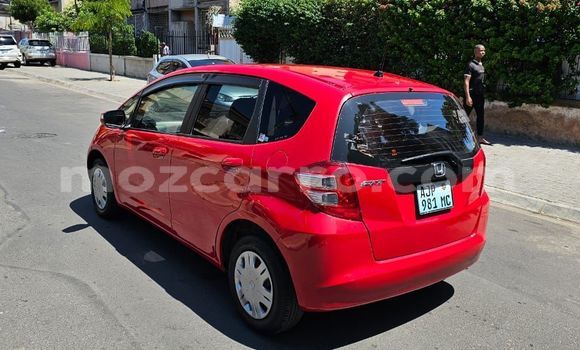 Buy Used Honda Fit Red Car in Maputo in Maputo Buy Used Honda Fit Red Car in Maputo in Maputo