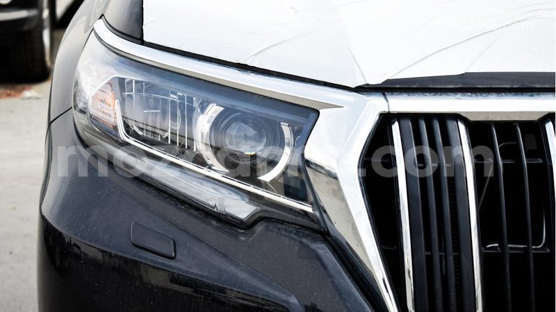 Big with watermark toyota land cruiser cabo delgado import dubai 6051