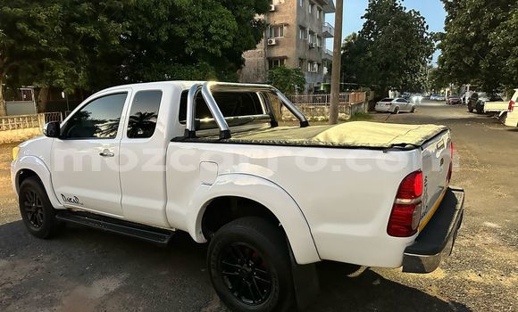 Buy Used Toyota Hilux White Car in Maputo in Maputo Buy Used Toyota Hilux White Car in Maputo in Maputo