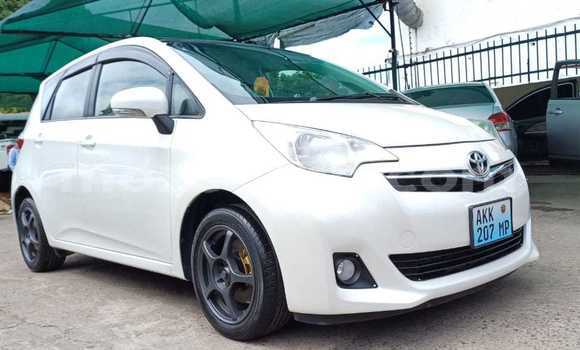 Nunua Ilio tumika Toyota Ractis Nyeupe Gari ndani ya Maputo nchini Maputo Nunua Ilio tumika Toyota Ractis Nyeupe Gari ndani ya Maputo nchini Maputo