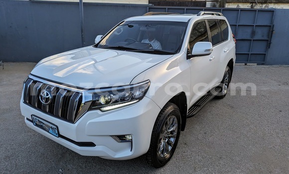 Tenga Tsaru Toyota Prado Chena Mota in Maputo in Maputo Tenga Tsaru Toyota Prado Chena Mota in Maputo in Maputo